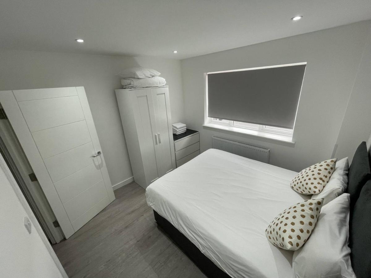 London Dagenham Apartments Esterno foto